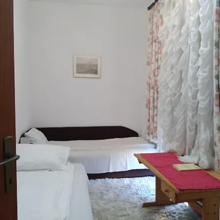 Appartamento Apartman Centar *