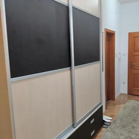 Apartman Centar Apartment *
